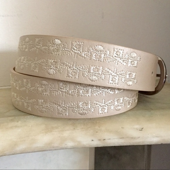 Embroidered Belt - Picture 1 of 7